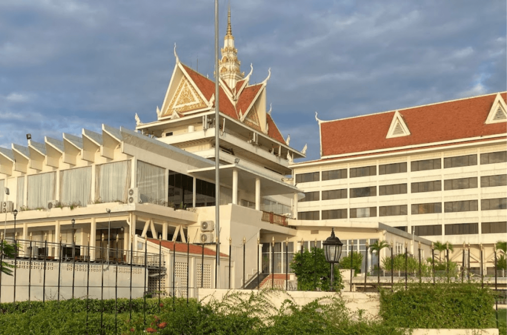 Welcome Hotel Cambodiana!!!